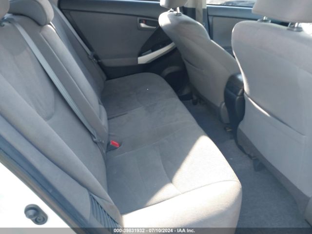 JTDKN3DU3F0426668 Toyota Prius Two