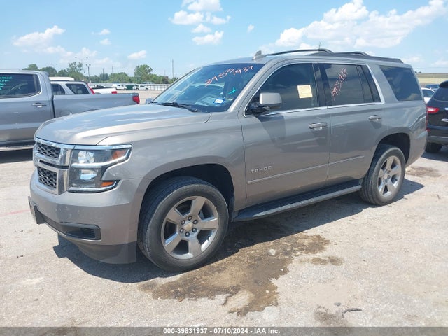 Chevrolet Tahoe Ls 2018 1GNSCAKC8JR393098 Image 2