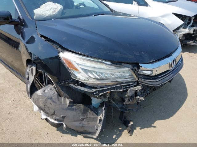 1HGCR3F95HA005826 Honda Accord Touring V6