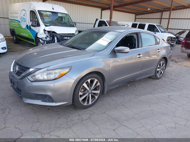 Nissan Altima 2.5 Sr 2016 1N4AL3AP9GC179517 Image 2
