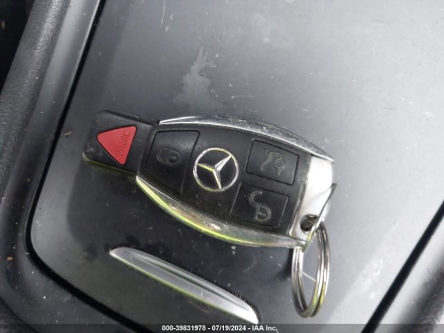 WDDSJ4EB4EN046664 Mercedes-Benz CLA 250