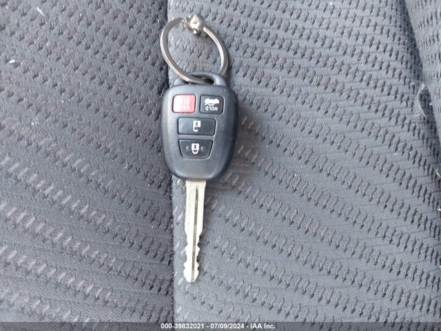 Toyota CAMRY LE 2016 4T1BF1FK2GU220194 Image 11