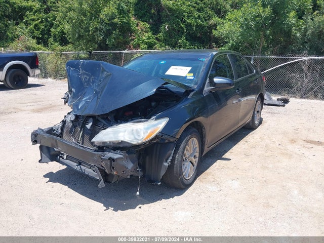 Toyota CAMRY LE 2016 4T1BF1FK2GU220194 Image 2