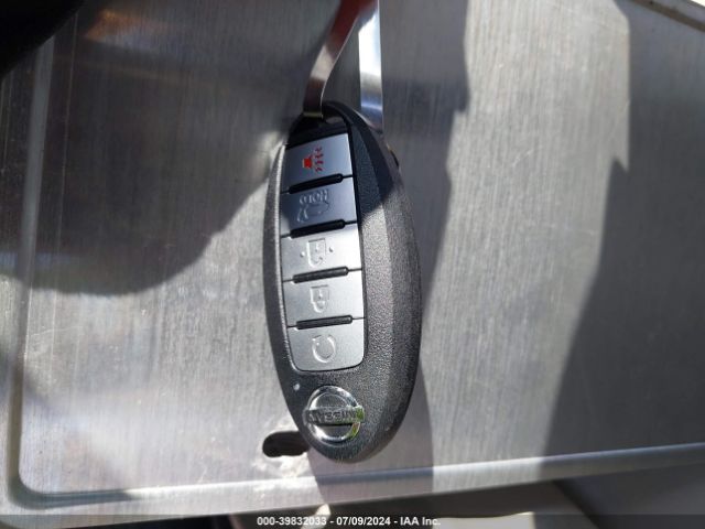 5N1AT3CA8MC670493 Nissan Rogue Sl Fwd