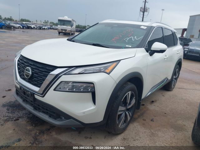 5N1AT3CA8MC670493 Nissan Rogue Sl Fwd