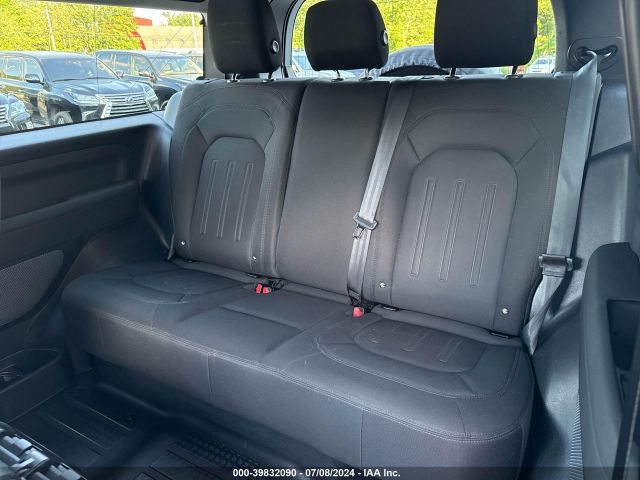 SALEK6RX9N2062827 Land Rover Defender 90 Standard