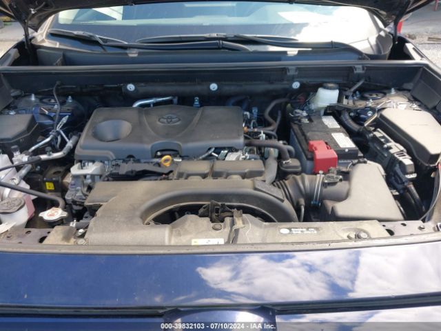 2T3A1RFVXMW193638 Toyota Rav4 Xle Premium