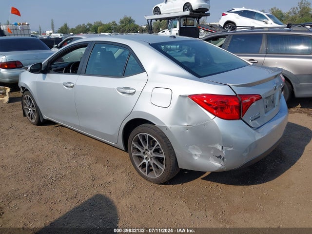 Toyota Corolla Se Special Edition 2017 5YFBURHE6HP574492 Image 3