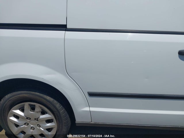 2C4RRGAG8ER177622 RAM Cargo Tradesman