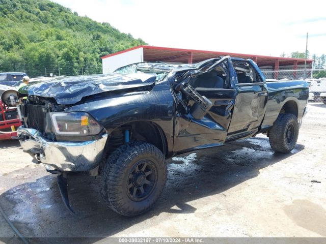 3C6UR5CL4JG189282 RAM 2500 Tradesman  4x4 6'4 Box