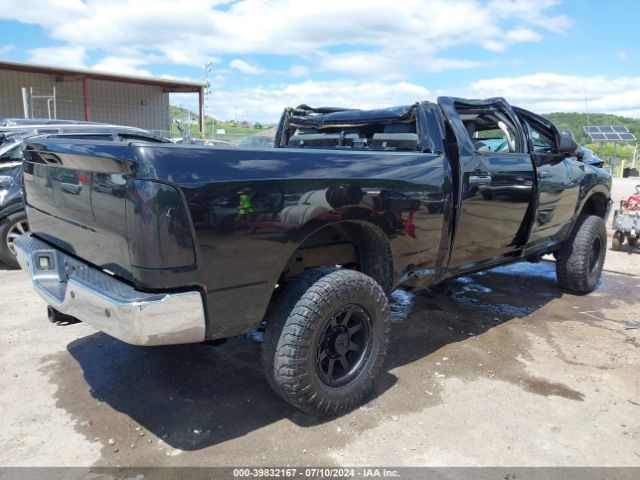 3C6UR5CL4JG189282 RAM 2500 Tradesman  4x4 6'4 Box