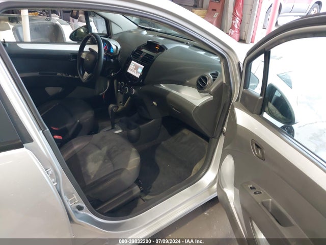 Chevrolet Spark 1lt Auto 2014 KL8CD6S92EC517766 Image 5