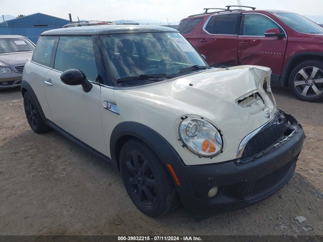 2009 MINI COOPER S WMWMF73529TV39888 Photo 0
