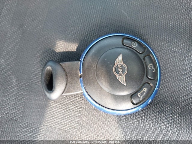 2009 MINI COOPER S WMWMF73529TV39888 Photo 10