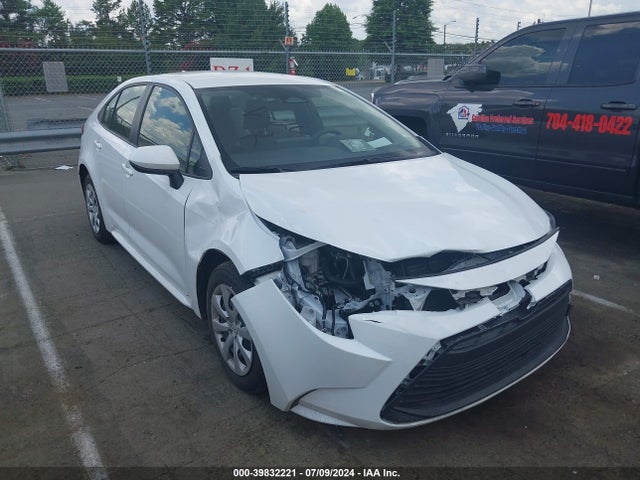 Toyota COROLLA LE 2023 JTDB4MEE7P3001258 головне зображення