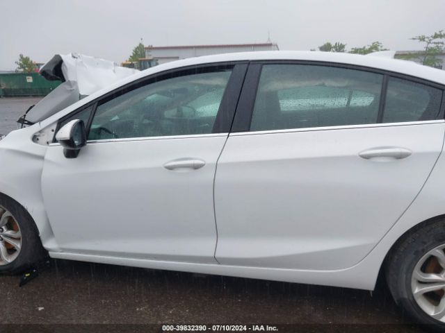 1G1BE5SM1K7146708 Chevrolet CRUZE LT