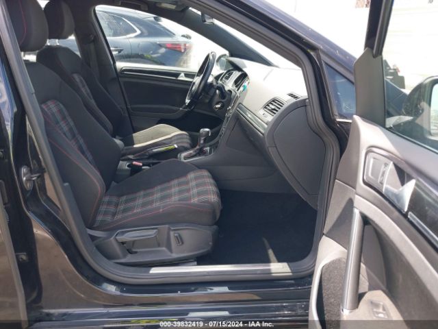 3VW447AU8FM061762 Volkswagen GTI