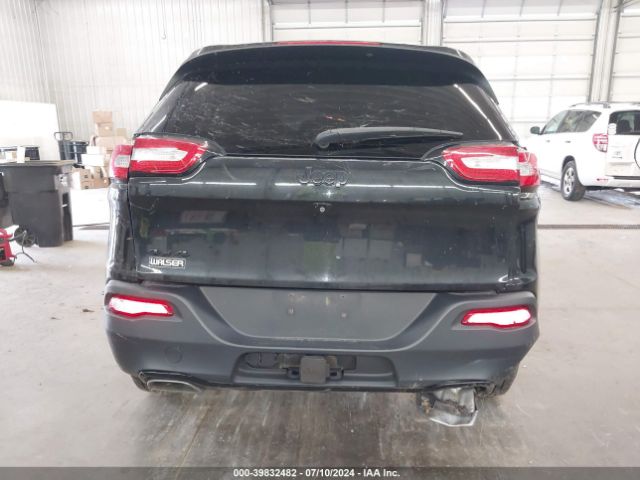 1C4PJMCS3GW133147 Jeep Cherokee Altitude