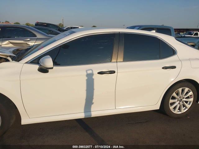 Toyota CAMRY LE 2020 4T1C11AK3LU916700 Image 14