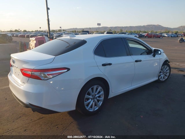 Toyota CAMRY LE 2020 4T1C11AK3LU916700 Image 4