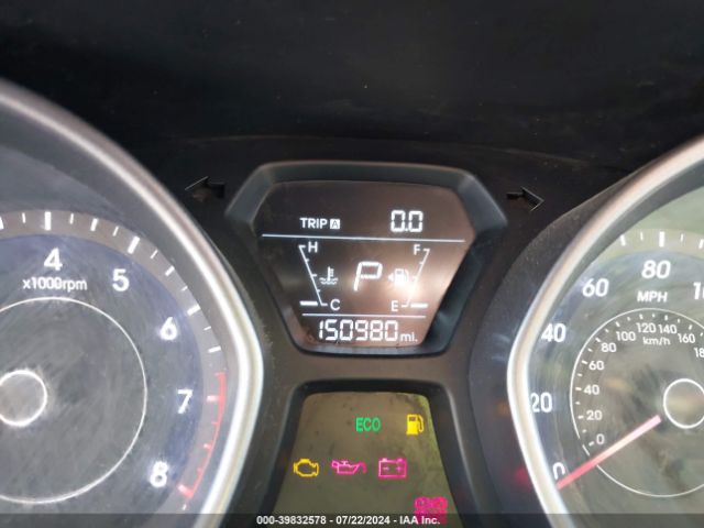 5NPDH4AE3EH486079 Hyundai ELANTRA SE