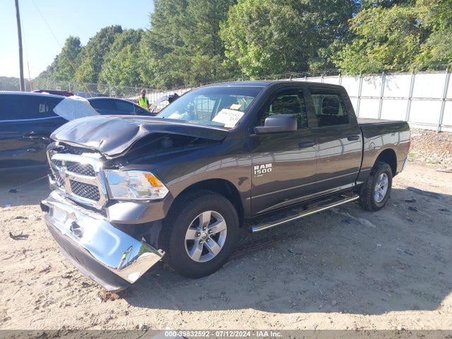 3C6RR6KG4LG128128 RAM 1500 Classic Tradesman  4x2 5'7 Box
