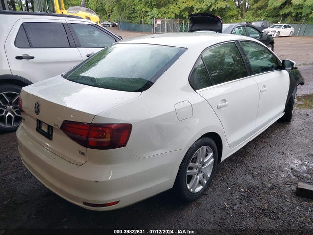 3VW2B7AJ5HM268082 Volkswagen Jetta 1.4t S