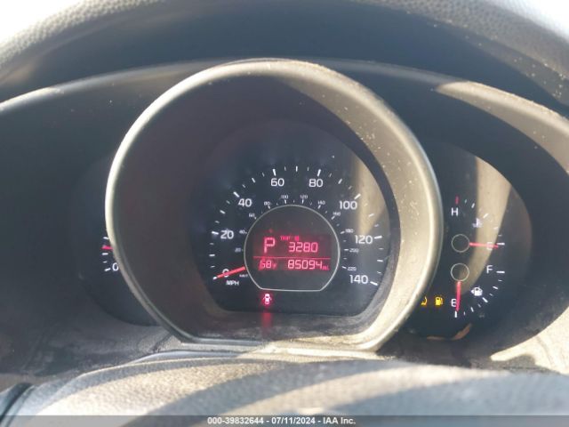 KNDJN2A27E7018575 KIA Soul