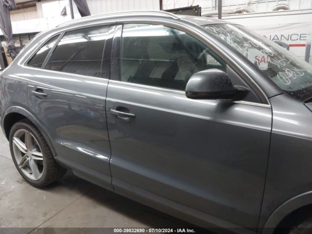 WA1EFCFS4GR021481 Audi Q3 2.0t Premium Plus