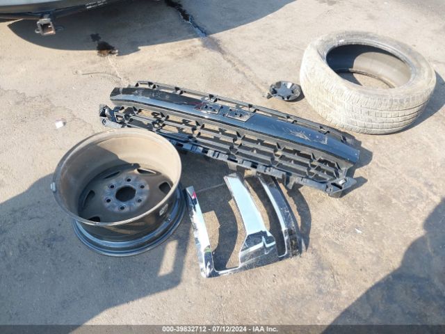 1GCNCNEC5JZ367888 Chevrolet Silverado 1500 Ls
