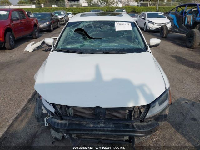 3VWDB7AJXHM270712 Volkswagen Jetta 1.4t Se