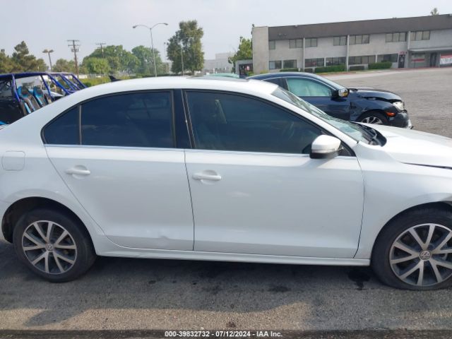 3VWDB7AJXHM270712 Volkswagen Jetta 1.4t Se