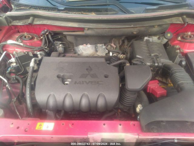 JA4AZ3A35FZ005147 Mitsubishi Outlander Se
