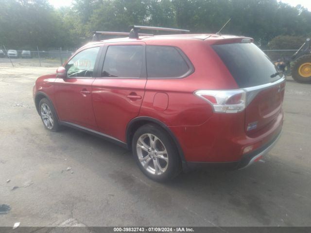JA4AZ3A35FZ005147 Mitsubishi Outlander Se