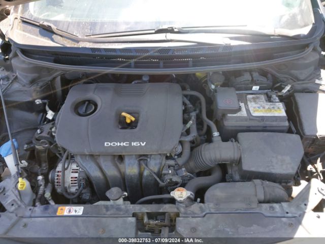 3KPFK4A71JE167080 KIA FORTE LX