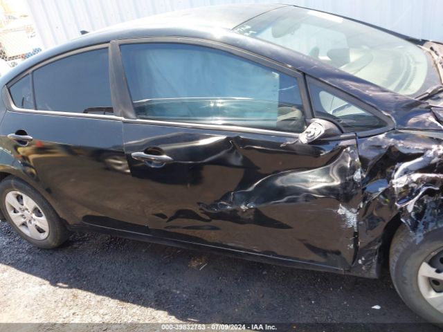 3KPFK4A71JE167080 KIA FORTE LX