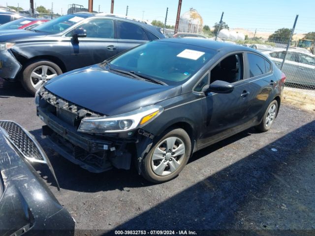 3KPFK4A71JE167080 KIA FORTE LX