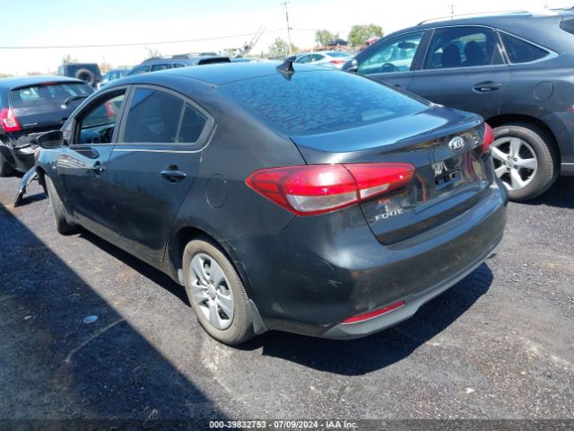 3KPFK4A71JE167080 KIA FORTE LX