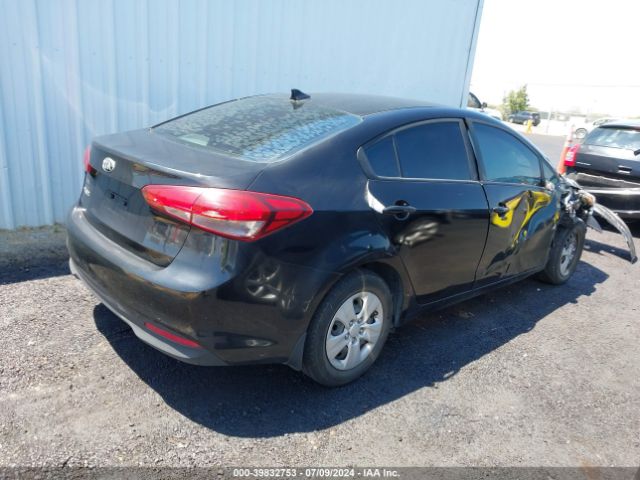 3KPFK4A71JE167080 KIA FORTE LX