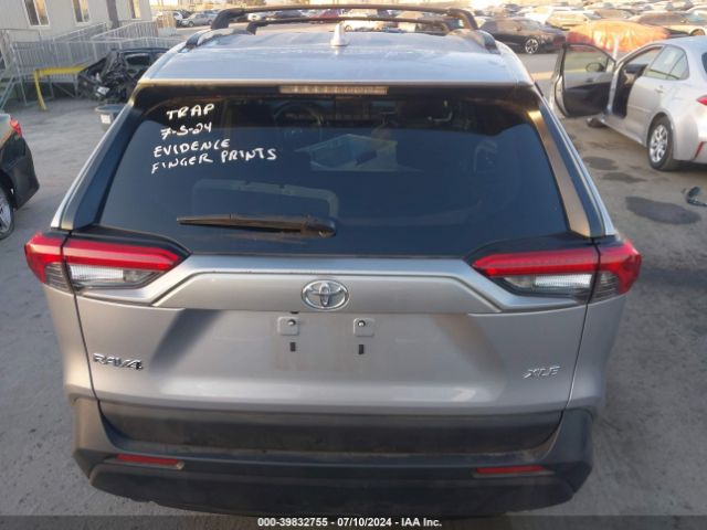 2T3C1RFVXMC093937 Toyota Rav4 Xle Premium