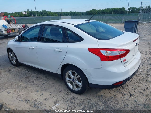Ford FOCUS SE 2014 1FADP3F20EL322978 Image 3