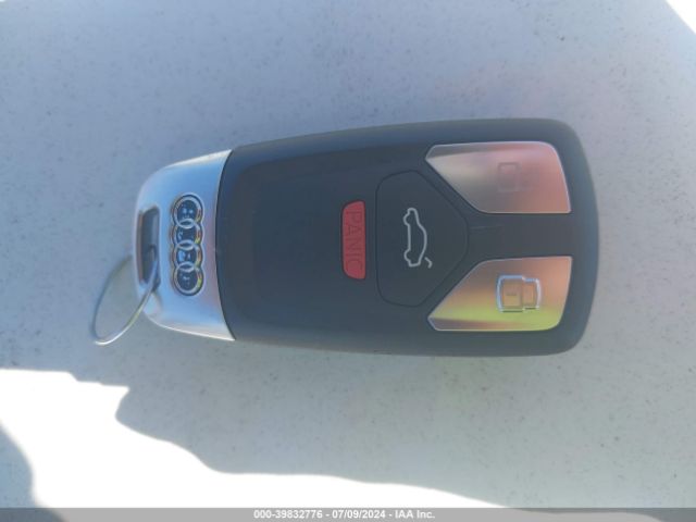 WA1ANAFY5J2060929 Audi Q5 2.0t Premium/2.0t Tech Premium