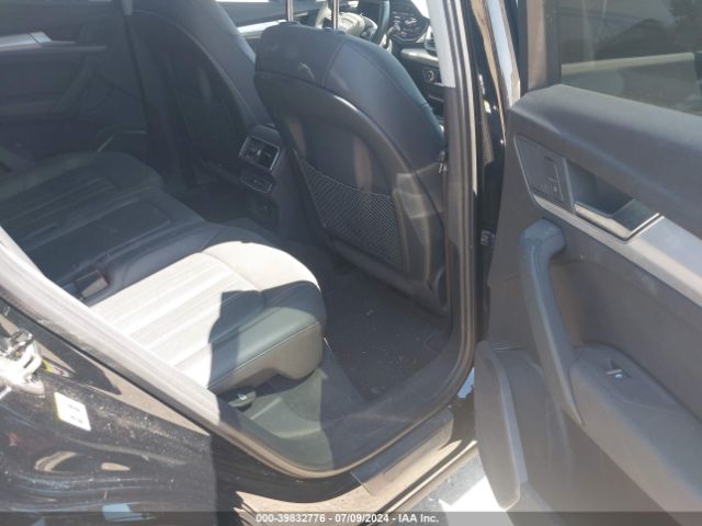 WA1ANAFY5J2060929 Audi Q5 2.0t Premium/2.0t Tech Premium