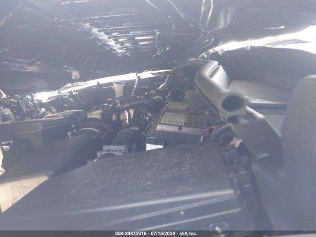 7MUCAAAG2RV088948 Toyota Corolla Cross Le