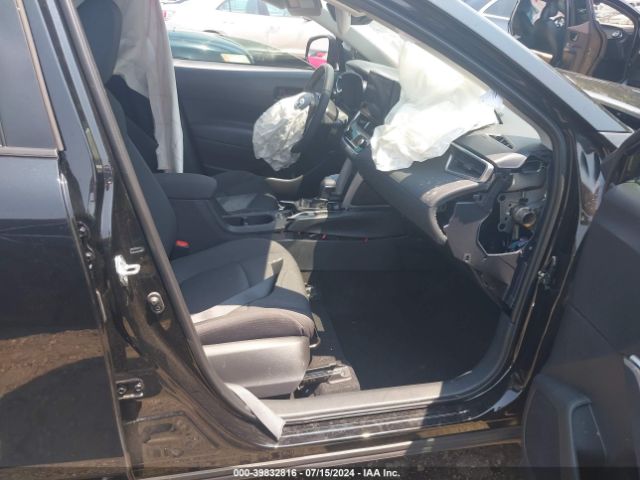 7MUCAAAG2RV088948 Toyota Corolla Cross Le