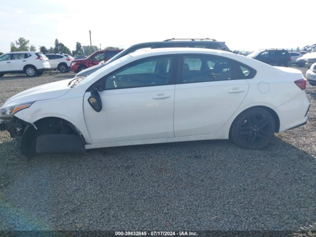 3KPF34AD2KE019864 KIA FORTE S