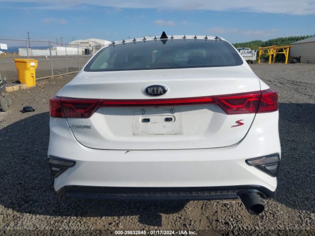 3KPF34AD2KE019864 KIA FORTE S