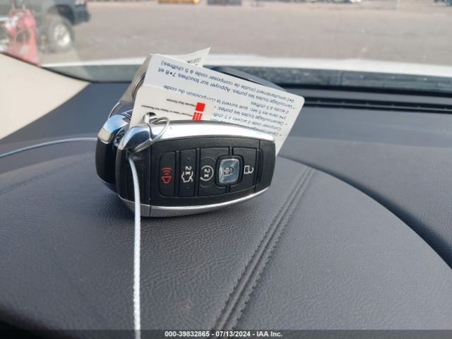 2LMPJ8LR2JBL20439 Lincoln Mkx Reserve