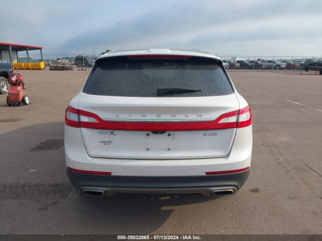 2LMPJ8LR2JBL20439 Lincoln Mkx Reserve