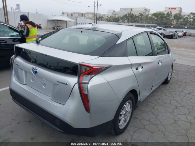 JTDKBRFU7H3029636 Toyota Prius Two